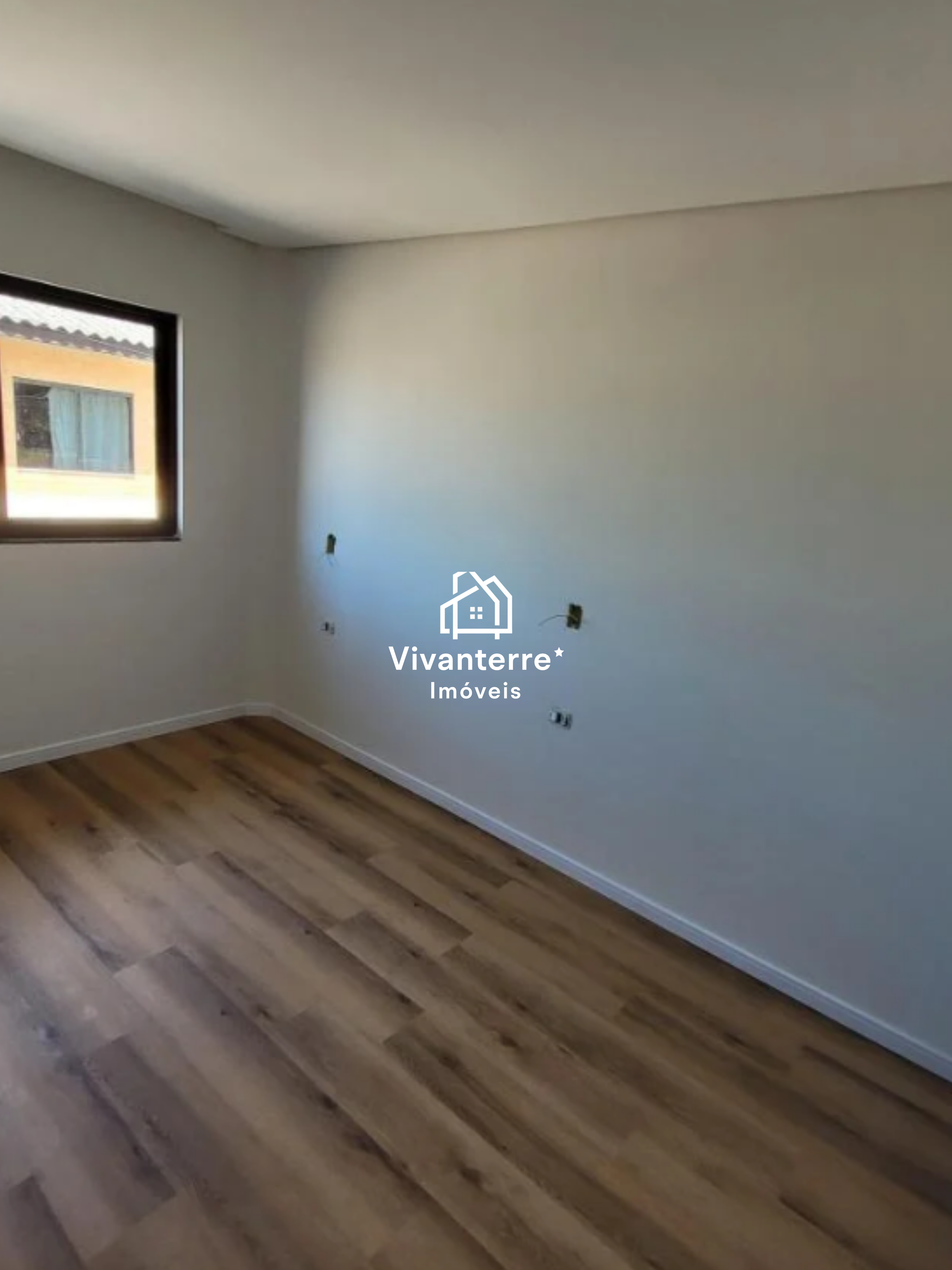 Triplex à Venda em Guaratuba-PR.