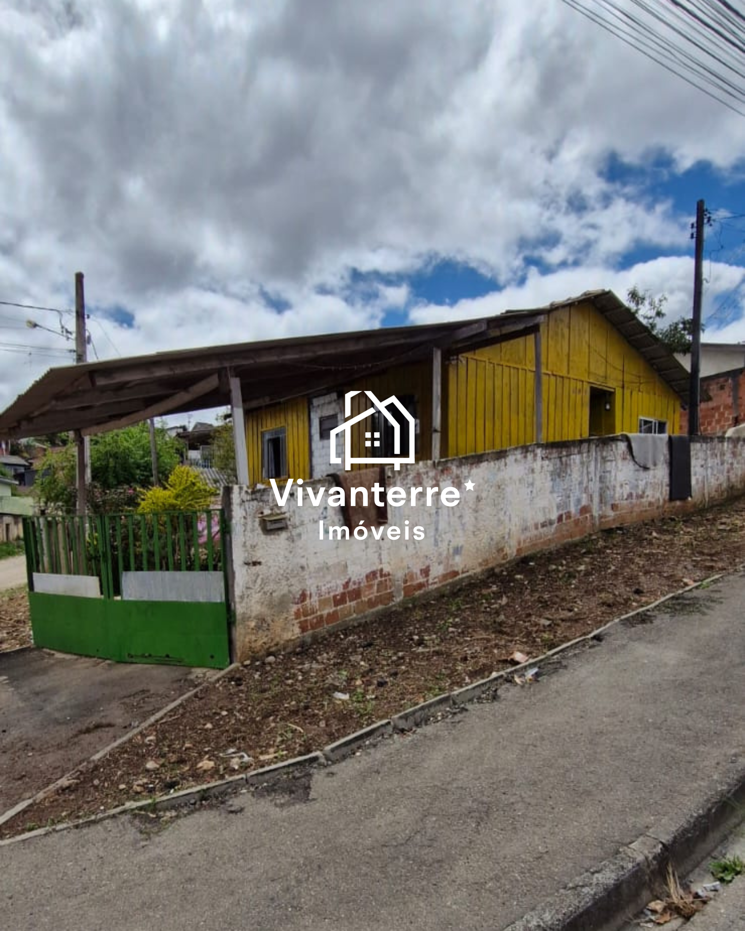 Terreno à venda no Bairro São Dimas, em Colombo-PR