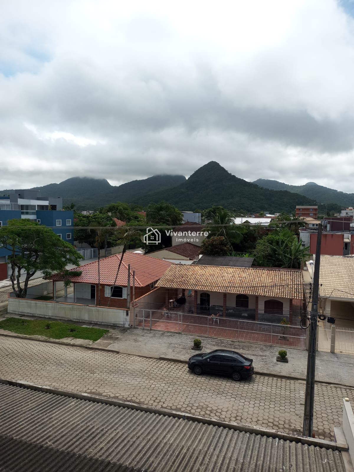 Apartamento à Venda no Litoral em Caiobá-Matinhos