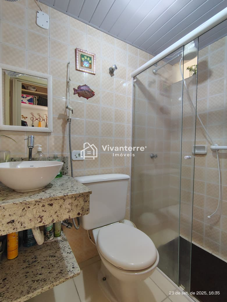 Apartamento à Venda no Litoral em Caiobá-Matinhos