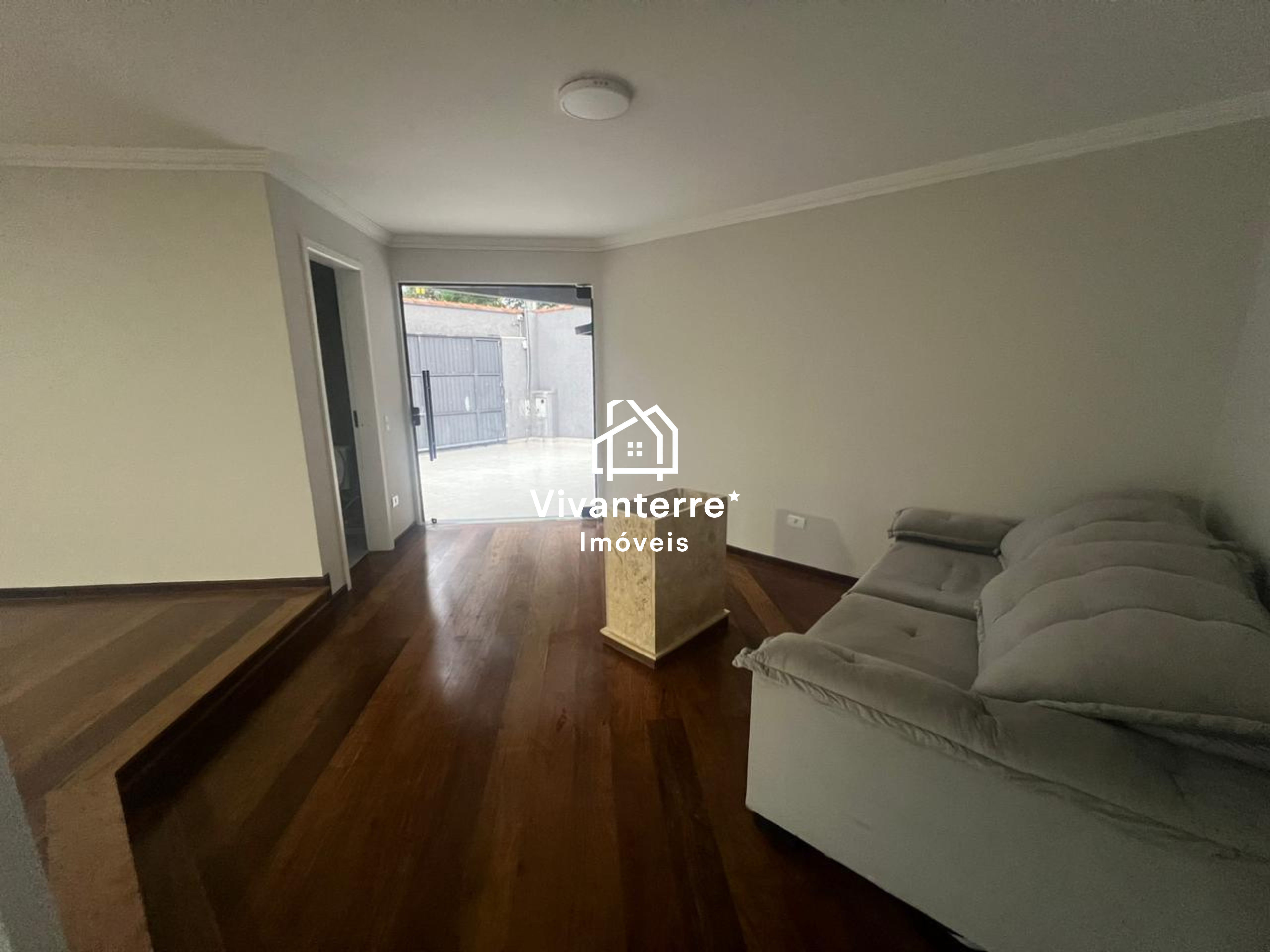 CASA DE ALTO PADRÃO COM 650 m², LAZER COMPLETO E NEGOCIAÇÃO FLEXÍVEL - SEU IMÓVEL OU BEM PODE ENTRAR NO NEGÓCIO!
